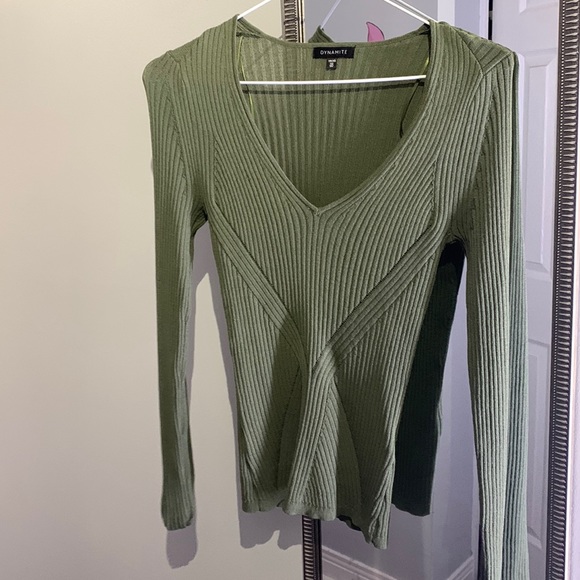 Dynamite sweater olive green size XS - Picture 1 of 4